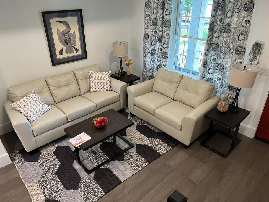 Cherry Blossom Townhouse, Easy Dc Access Вашингтон Екстериор снимка
