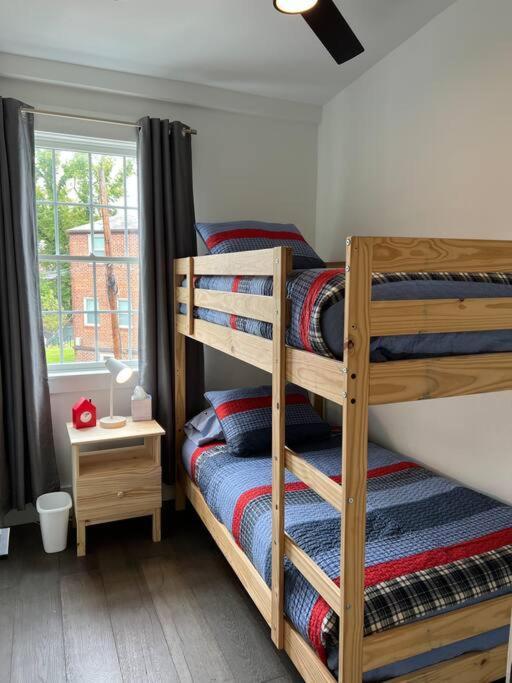 Cherry Blossom Townhouse, Easy Dc Access Вашингтон Екстериор снимка