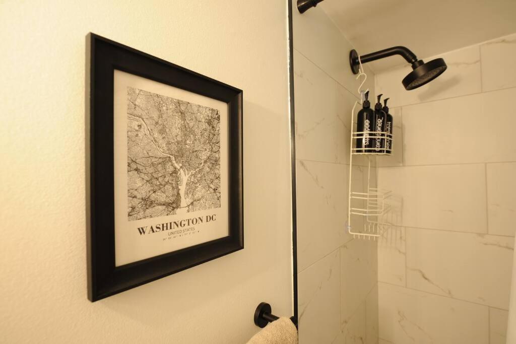 Cherry Blossom Townhouse, Easy Dc Access Вашингтон Екстериор снимка