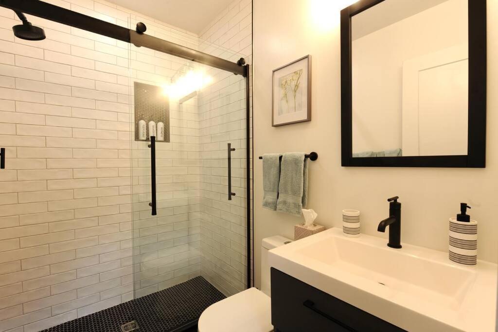 Cherry Blossom Townhouse, Easy Dc Access Вашингтон Екстериор снимка