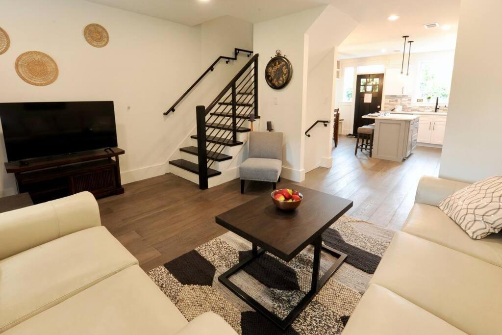 Cherry Blossom Townhouse, Easy Dc Access Вашингтон Екстериор снимка